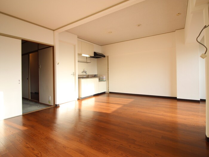 物件内観写真9　(居室)