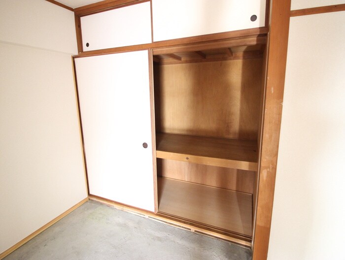 物件内観写真10　(収納)