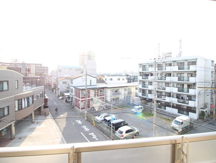 物件内観写真21　(室内からの展望)