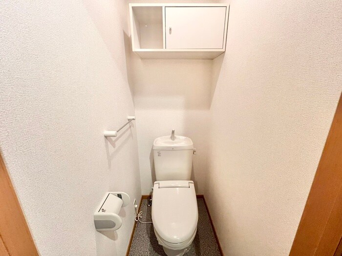 物件内観写真12　(トイレ)