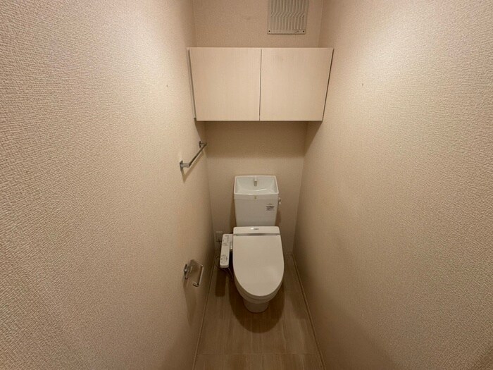 物件内観写真10　(トイレ)