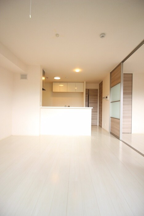 物件内観写真11　(居室)