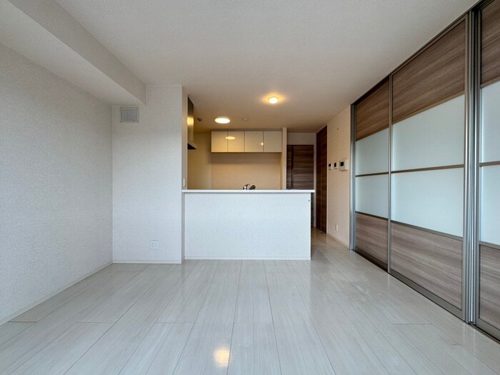 物件内観写真11　(居室)