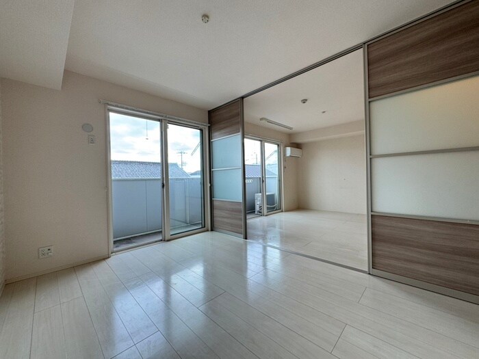 物件内観写真14　(居室)