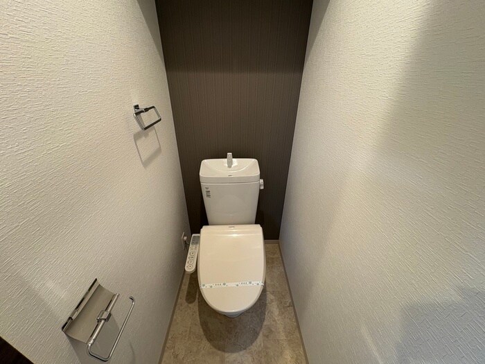 物件内観写真11　(トイレ)