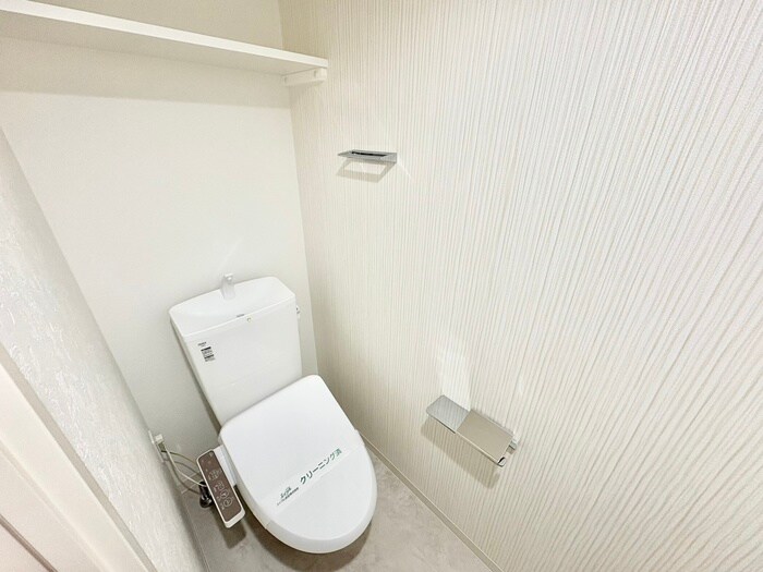 物件内観写真14　(トイレ)