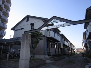 リバ－サイド八尾南Ａ棟外観写真