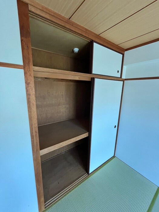 物件内観写真12　(収納)