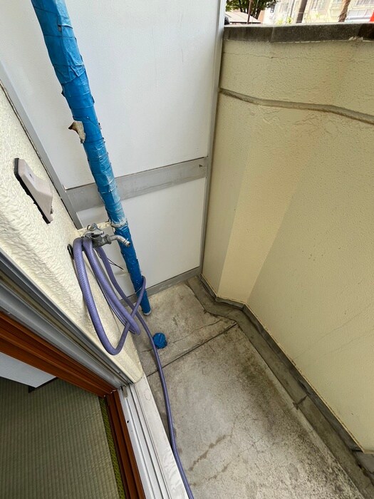 物件内観写真16　(洗濯機置場)