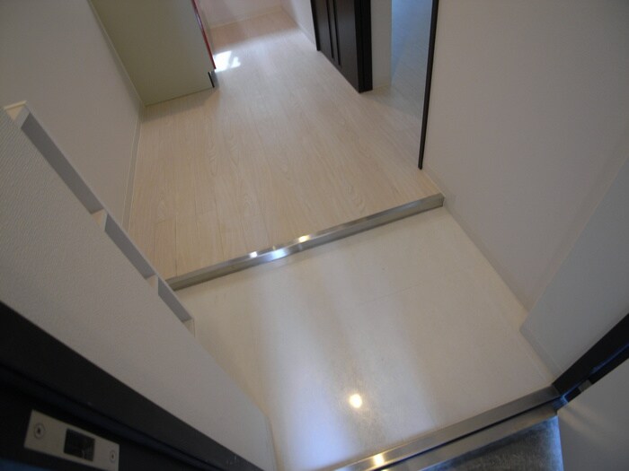 物件内観写真20　(室内からの展望)