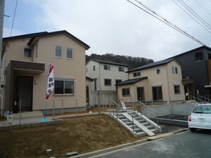 彩都やまぶき・７－２外観写真