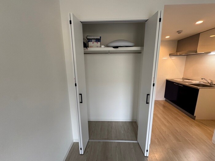 物件内観写真11　(収納)