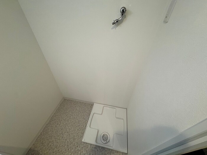 物件内観写真19　(洗濯機置場)