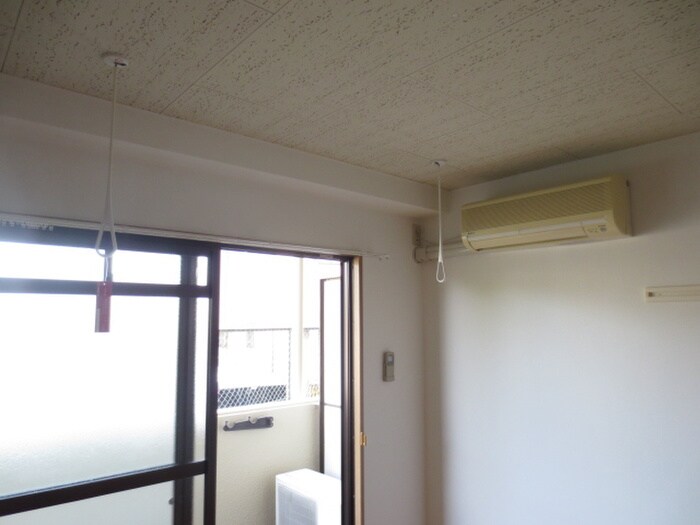 物件内観写真15　(居室)