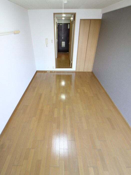 物件内観写真18　(居室)