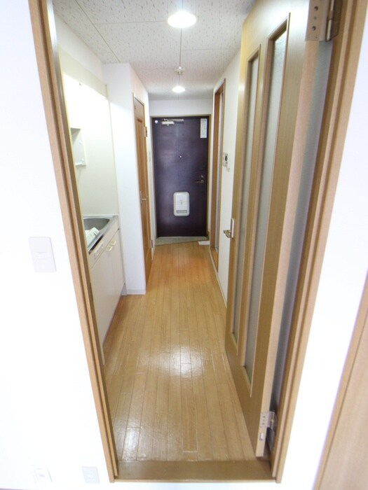 物件内観写真19　(廊下)
