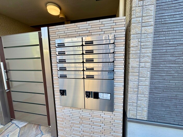 物件外観写真4　(建物設備)