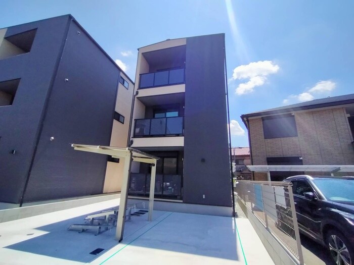 物件外観写真4　(外観写真)