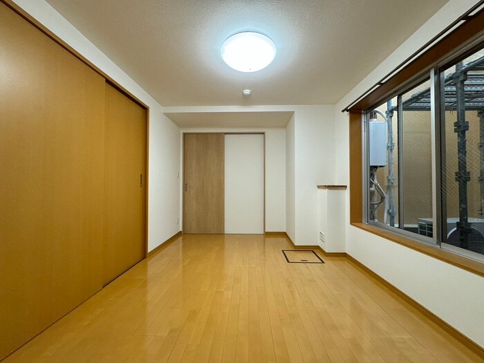 物件内観写真13　(居室)