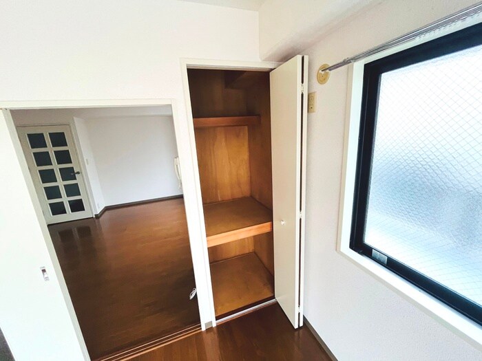 物件内観写真9　(収納)