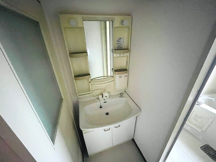 物件内観写真12　(洗面)