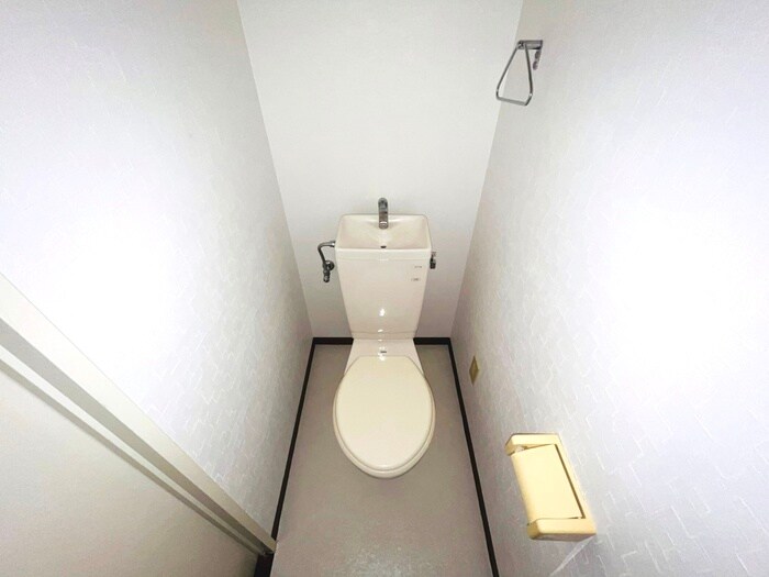 物件内観写真13　(トイレ)