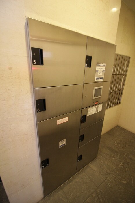 物件外観写真4　(建物設備)