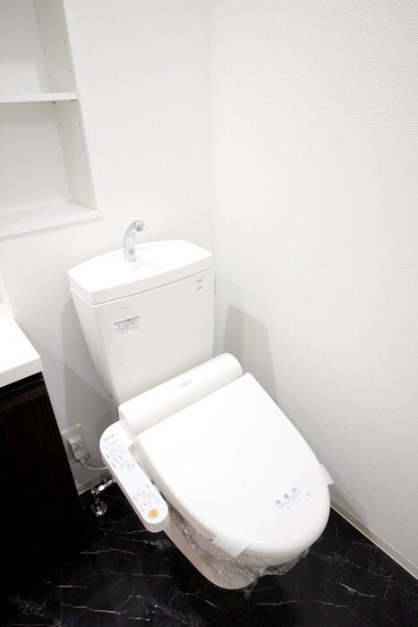 物件内観写真10　(トイレ)