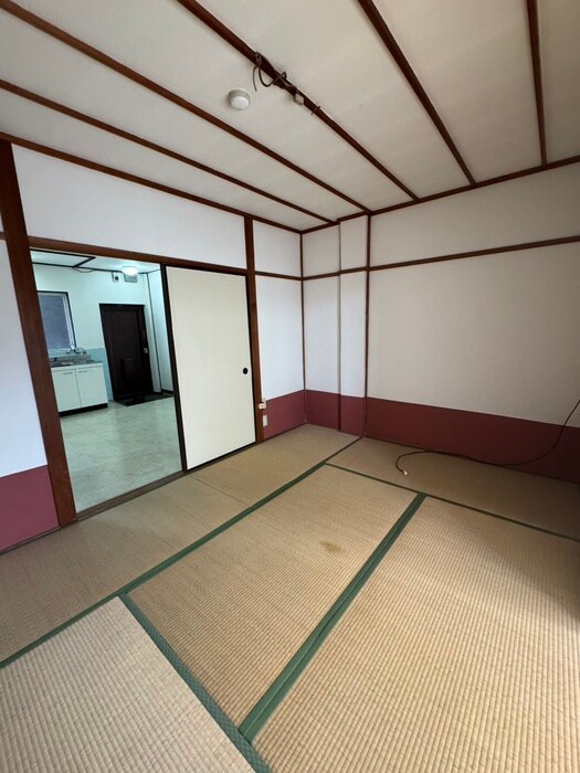 物件内観写真9　(居室)