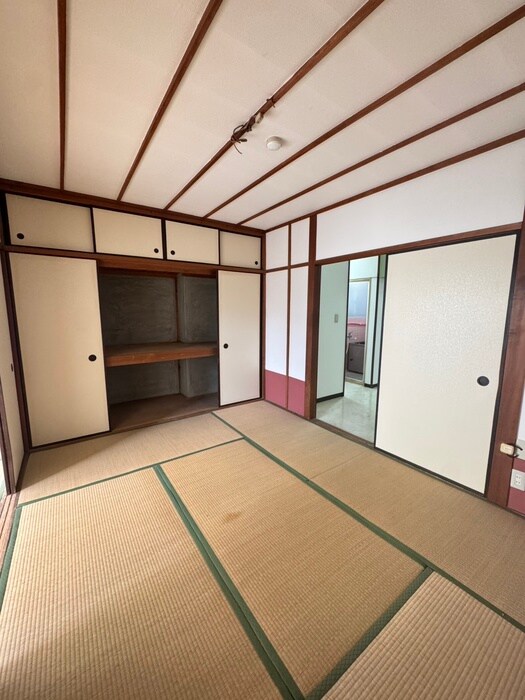 物件内観写真12　(居室)