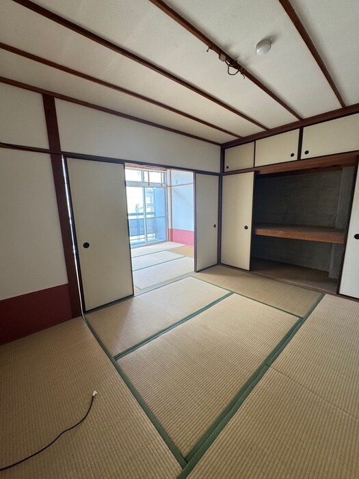 物件内観写真13　(居室)