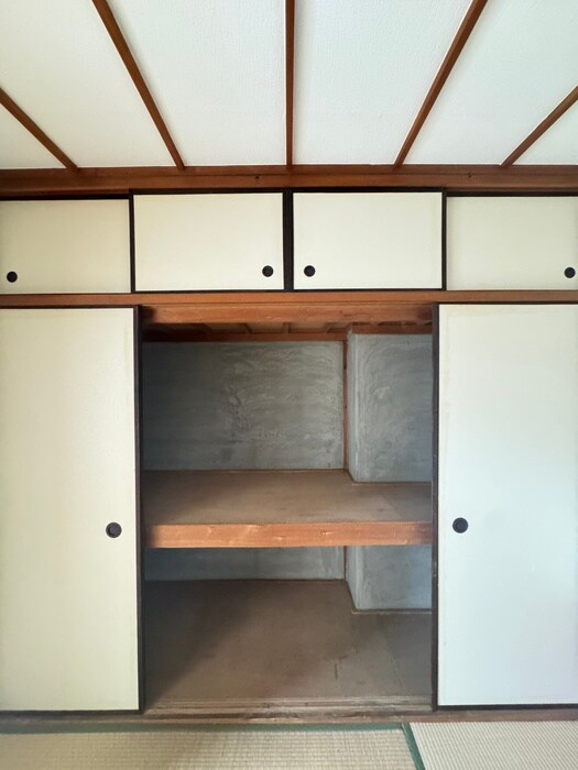 物件内観写真16　(収納)