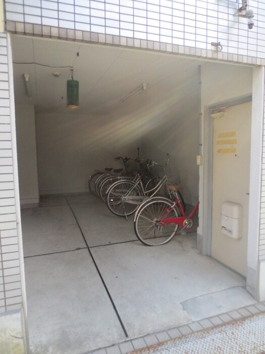 物件外観写真6　(外観写真)