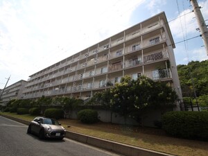 中山五月台住宅８号棟(507)外観写真