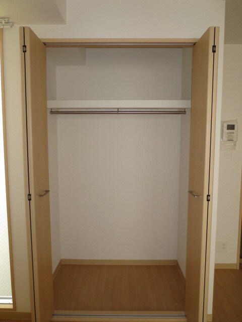 物件内観写真8　(収納)