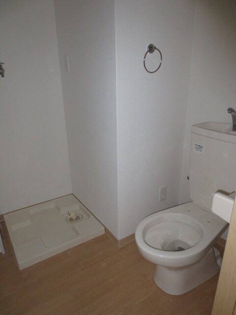 物件内観写真10　(トイレ)