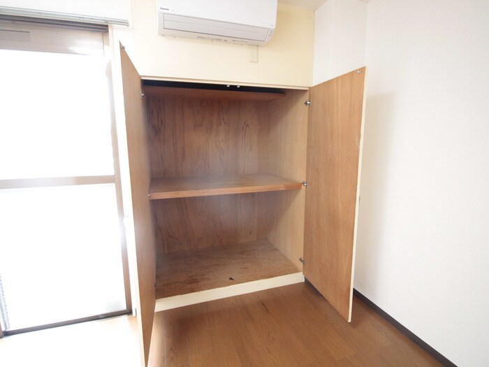 物件内観写真8　(収納)