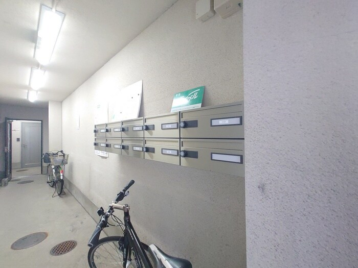 物件外観写真3　(建物設備)