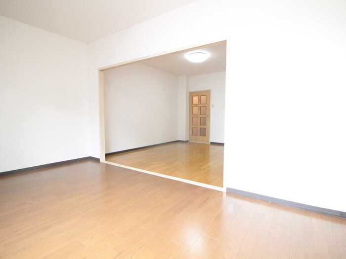 物件内観写真21　(居室)