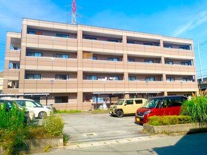 サンプラザ西野Ⅰ外観写真