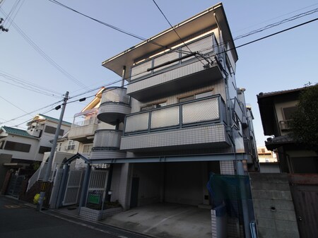 ELLE甲子園外観写真
