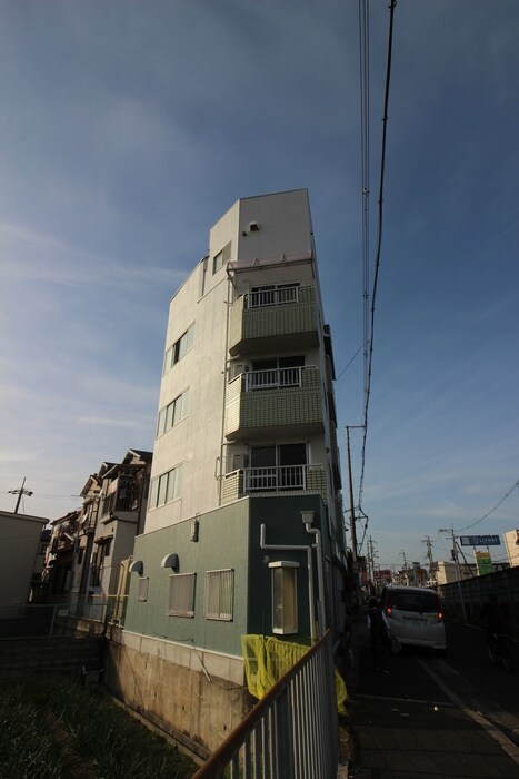 物件外観写真4　(外観写真)