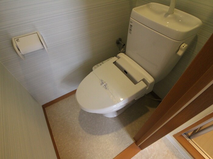 物件内観写真15　(トイレ)