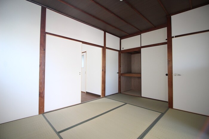 物件内観写真9　(居室)