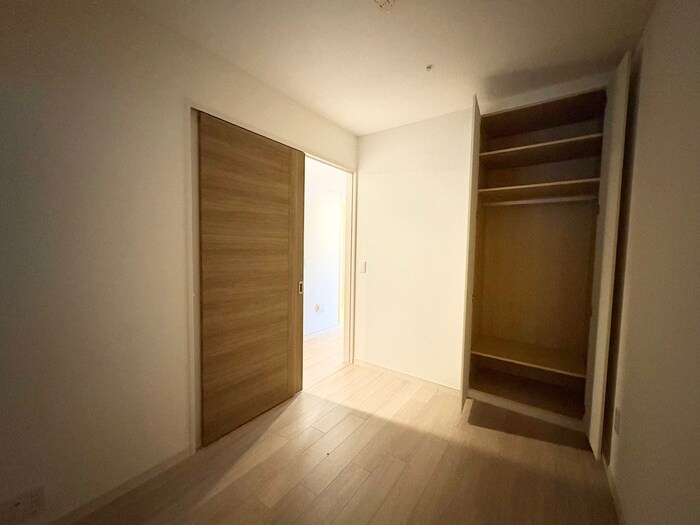 物件内観写真11　(収納)