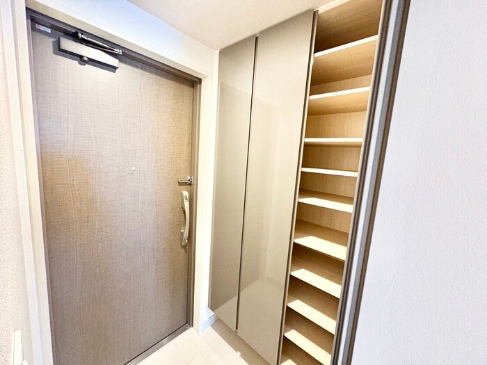 物件内観写真16　(靴箱)