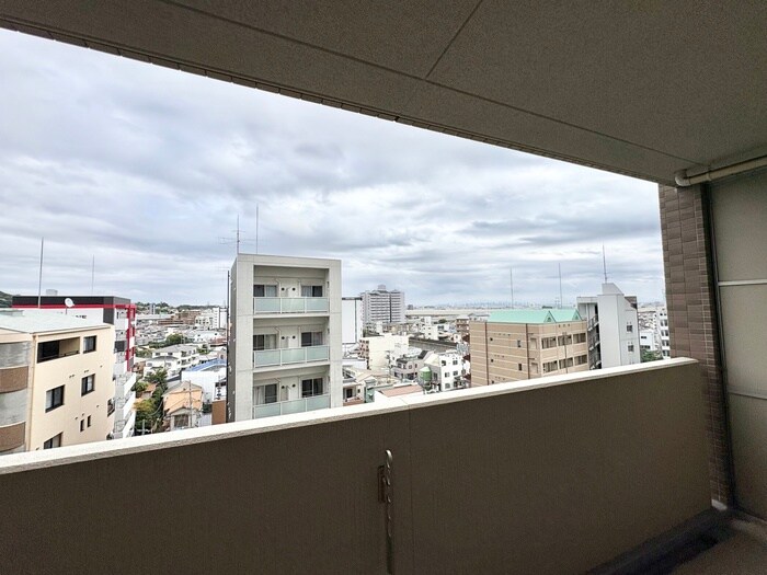 物件内観写真22　(室内からの展望)