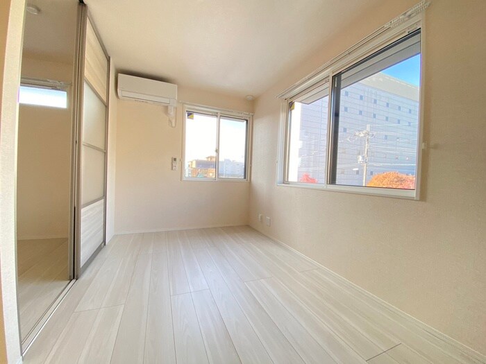 物件内観写真7　(居室)