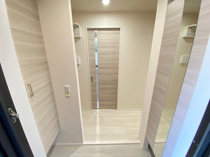 物件内観写真9　(廊下)