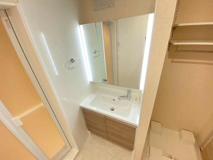 物件内観写真12　(洗面)